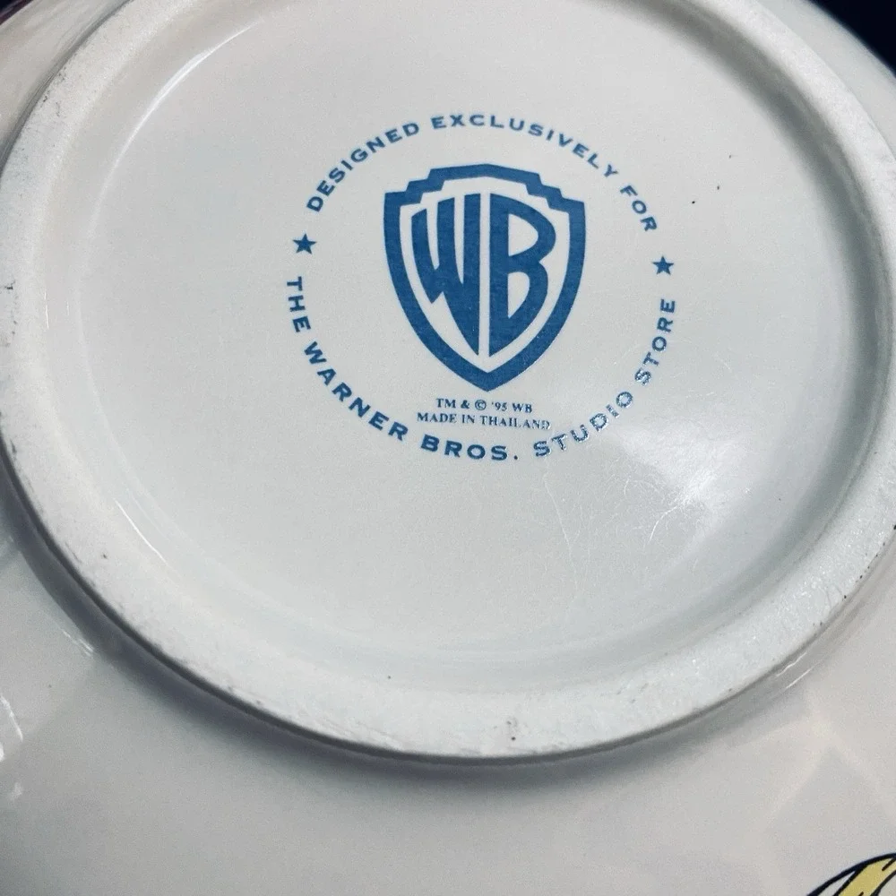 Rare Vintage 1990's Looney Tunes Mixing Bowl Set of 1-Large 1-Small 2-Plates